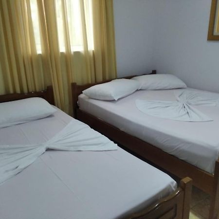 Hako Apartments Sarandë 外观 照片
