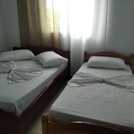 Hako Apartments Sarandë 外观 照片