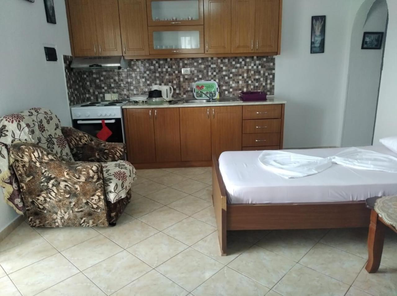Hako Apartments Sarandë 外观 照片